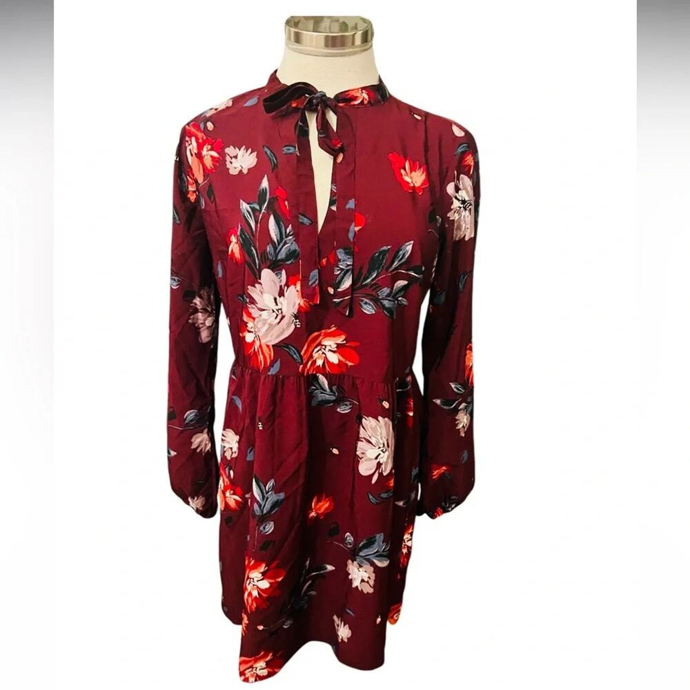 Abercrombie & Fitch burgundy maroon multi-colored floral
print Dress Size M